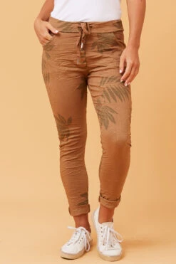 JANJA FOIL PRINT JOGGER PANTS 36 JANJA FOIL PRINT JOGGER PANTS -Femme Connection Sales b9a28a00173e68796864589bd789c608 270f1764 d104 47d5 bd48 99157dc85a53