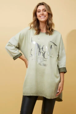 SORIANA FOIL PRINT TUNIC TOP 25 SORIANA FOIL PRINT TUNIC TOP -Femme Connection Sales c168fb6decc62bf7ec33aa55a7a694a8