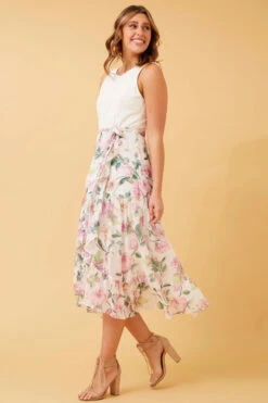 EADIE FLORAL MIDI DRESS -Femme Connection Sales c8a7c1490f3f1176ec88101a770098f2