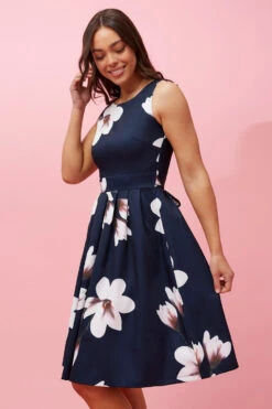 FLORAL COCKTAIL DRESS 15 FLORAL COCKTAIL DRESS -Femme Connection Sales cc5cdda21c7b3d929de0f1e31fdfa2f1