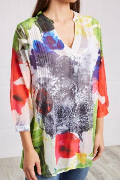 FLORAL PLEATED TUNIC TOP -Femme Connection Sales d1d840a3ecc55b620dcede3d8f7aca5f