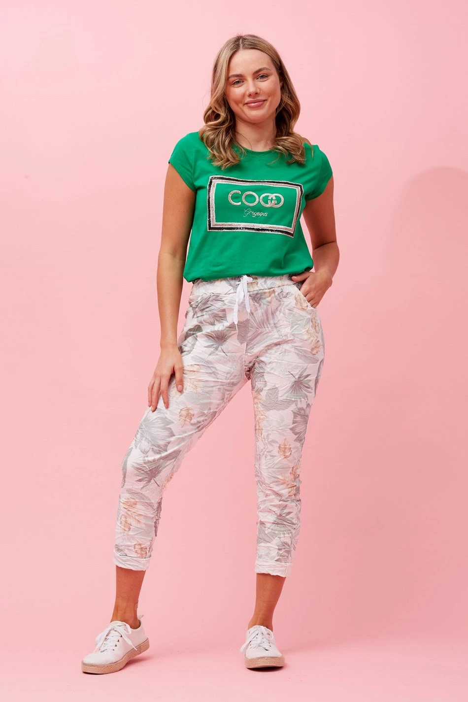 JANJA TROPICAL PRINT JOGGERS 3 JANJA TROPICAL PRINT JOGGERS