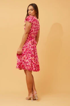 PASADENA ABSTRACT PRINT SHORT DRESS 16 PASADENA ABSTRACT PRINT SHORT DRESS -Femme Connection Sales d8de2a98adae1d4aaef6495f21164429