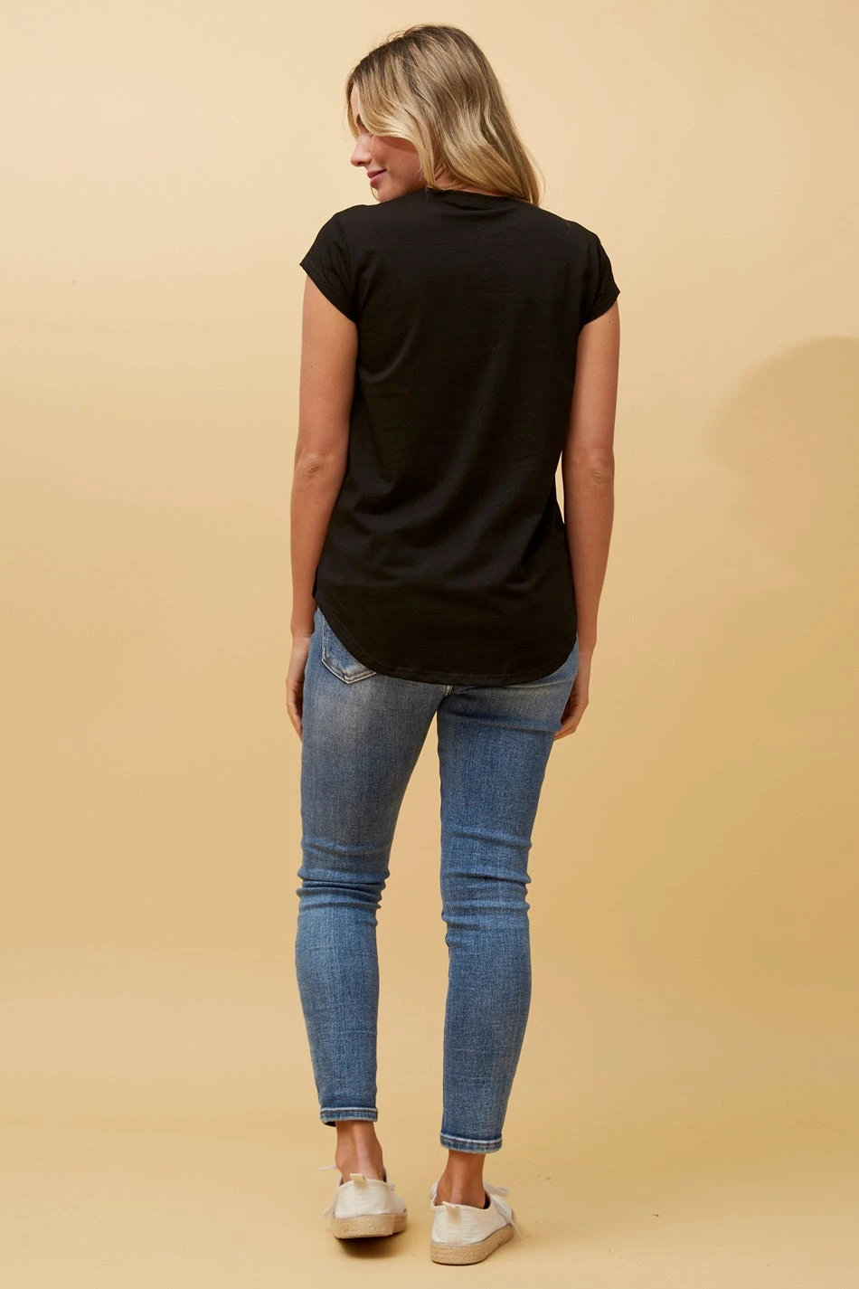 COCO HELLO TSHIRT 8 COCO HELLO TSHIRT - Image 6