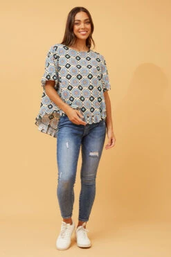 FRILA TILE PRINT TOP 15 FRILA TILE PRINT TOP -Femme Connection Sales ef78e5bc77edf10e5ae6d495bc98604d