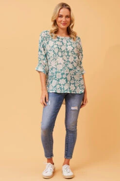 TARA FLORAL TOPtop 12 TARA FLORAL TOPtop -Femme Connection Sales f038c5925d318b470e3f01af1d2346f6