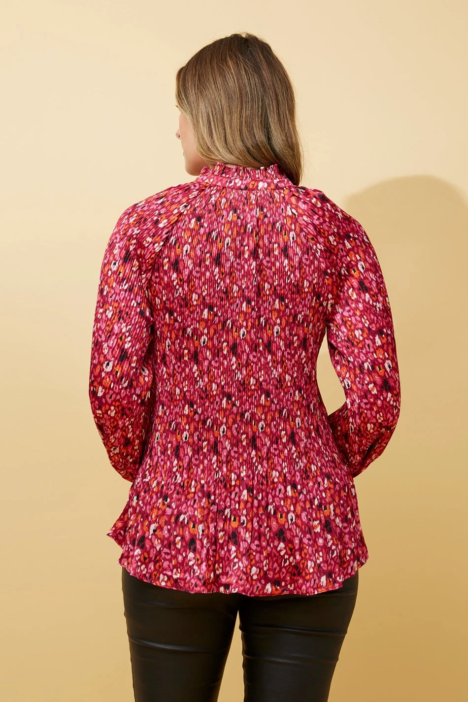 PETA ANIMAL PRINT PLEATED BLOUSE 9 PETA ANIMAL PRINT PLEATED BLOUSE - Image 7