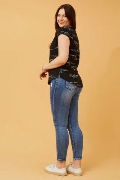 COCO GRAPHIC PRINT TSHIRT 20 COCO GRAPHIC PRINT TSHIRT -Femme Connection Sales f4d20855dd90d9d7b0fc2c21debeb95d