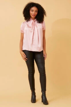 ANNE SATIN TOP -Femme Connection Sales fd5d02488e5f8fc738574c3b42b853f9