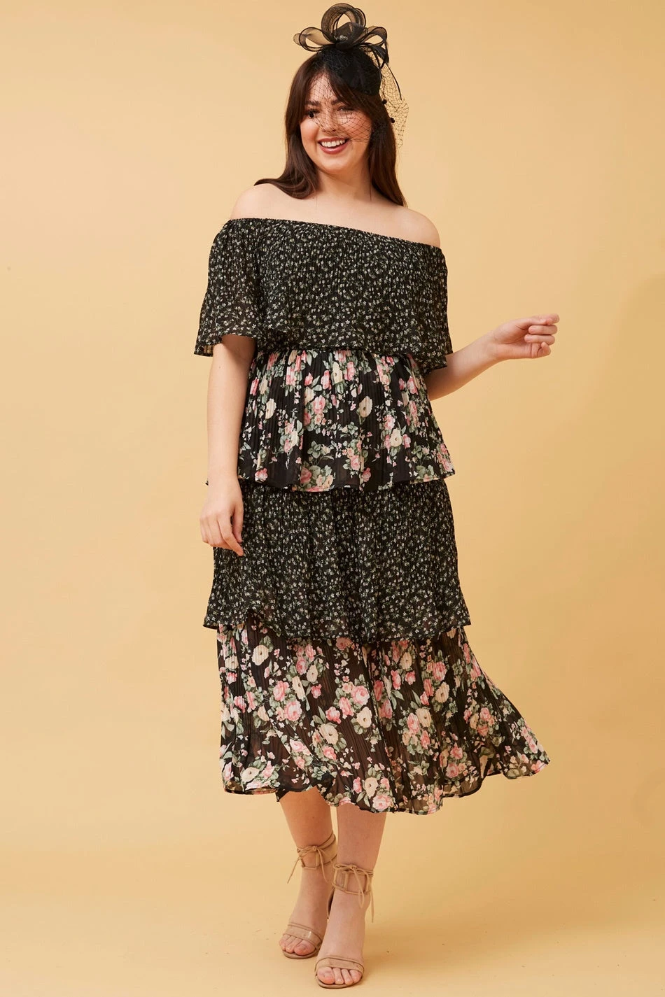 SAMARA TIERED PLEATED FLORAL DRESS 7 SAMARA TIERED PLEATED FLORAL DRESS - Image 5